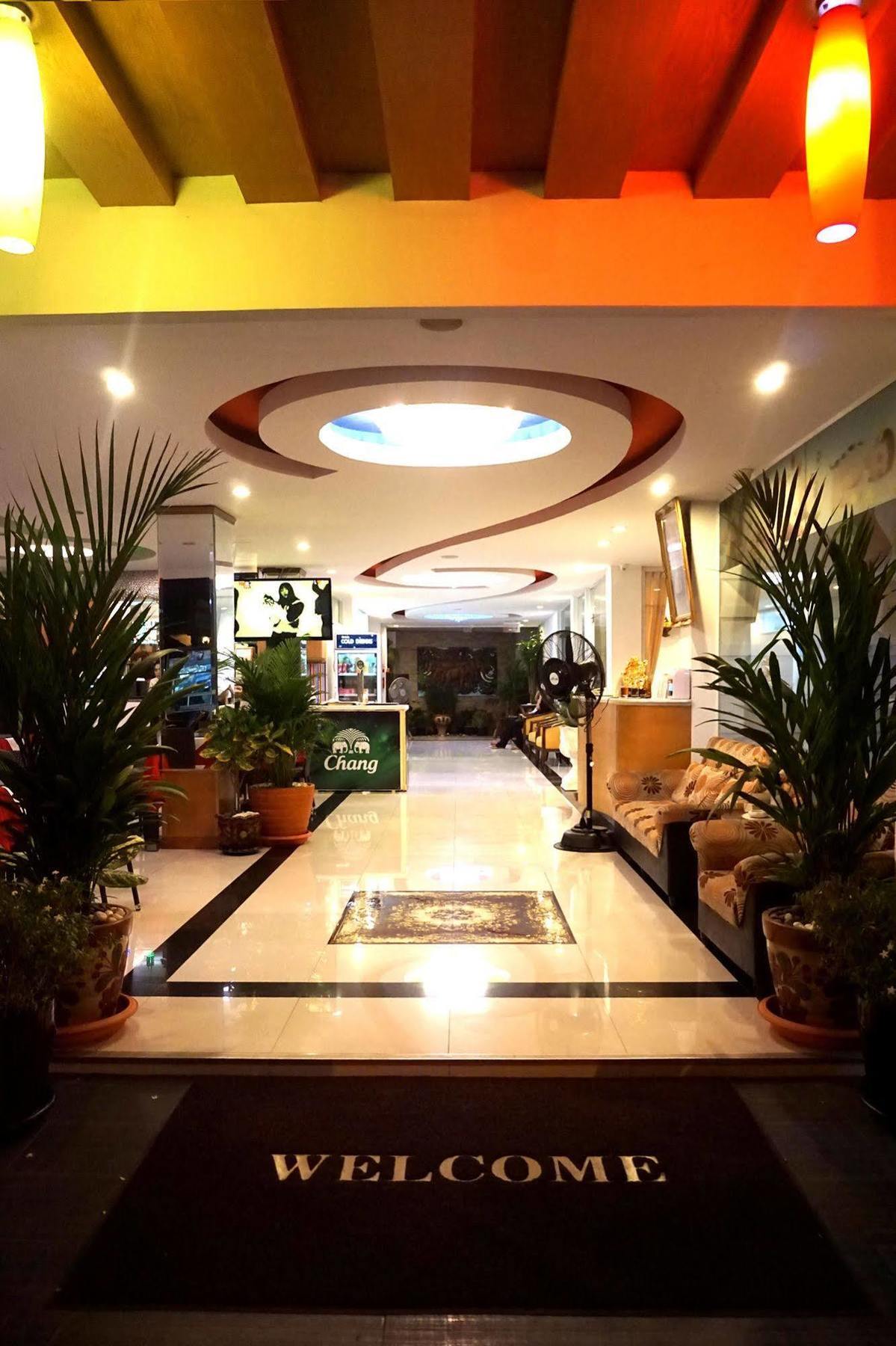 Aya Place Pattaya Zewnętrze zdjęcie
