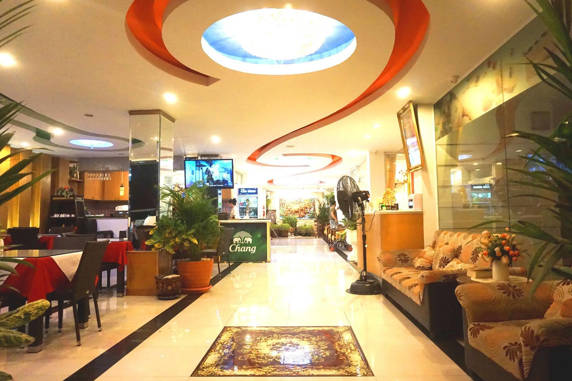 Aya Place Pattaya Zewnętrze zdjęcie